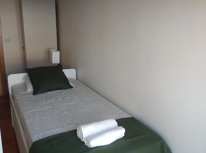 Oriente Dna V Лиссабон