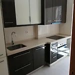 Oriente Dna V Apartman