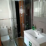 Oriente Dna V Apartman